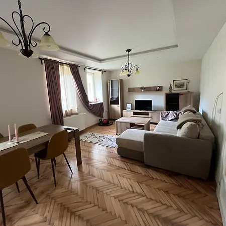 Apartament Daisy *